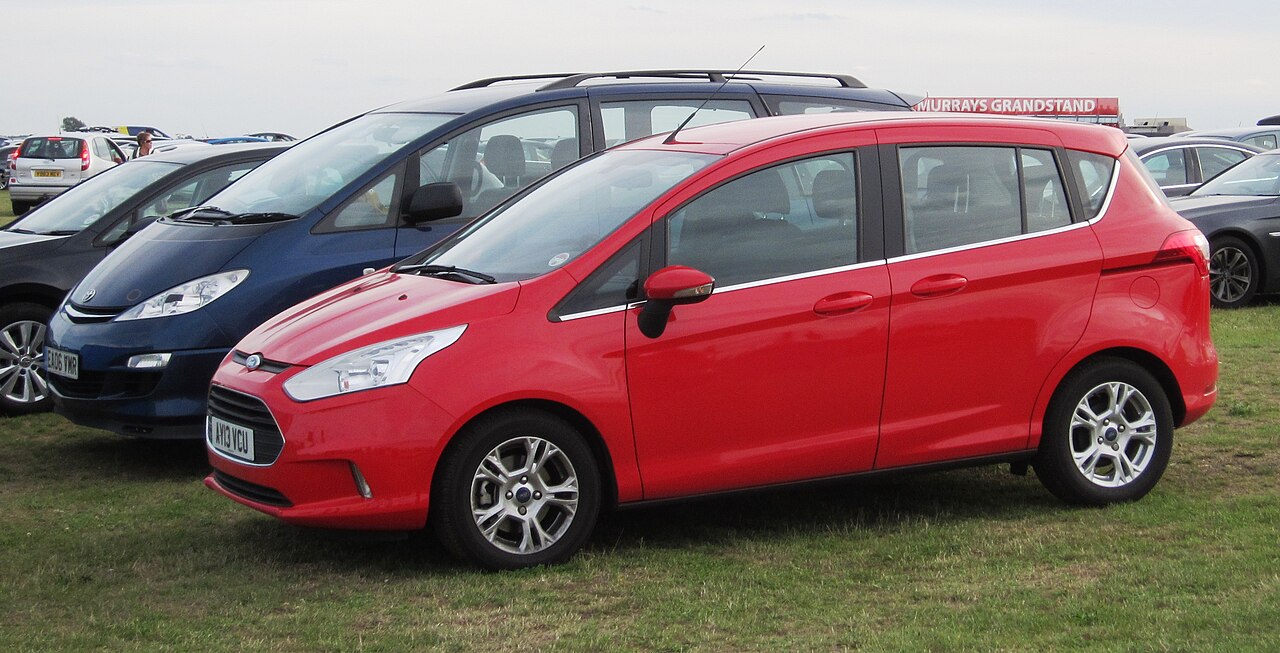 2013 Ford B-MAX compact MPV