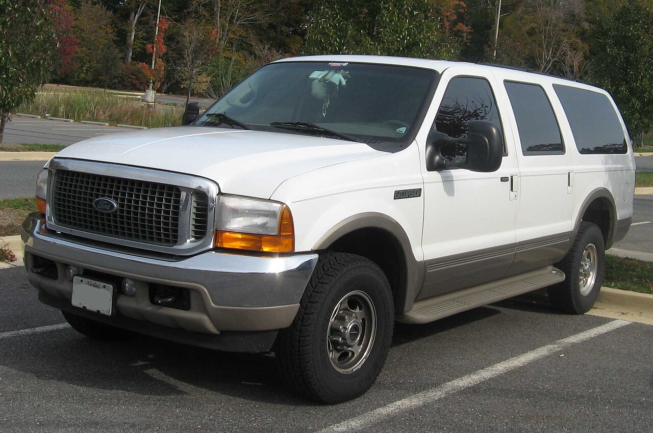 Ford Excursion full-size SUV, 2000 to 2004