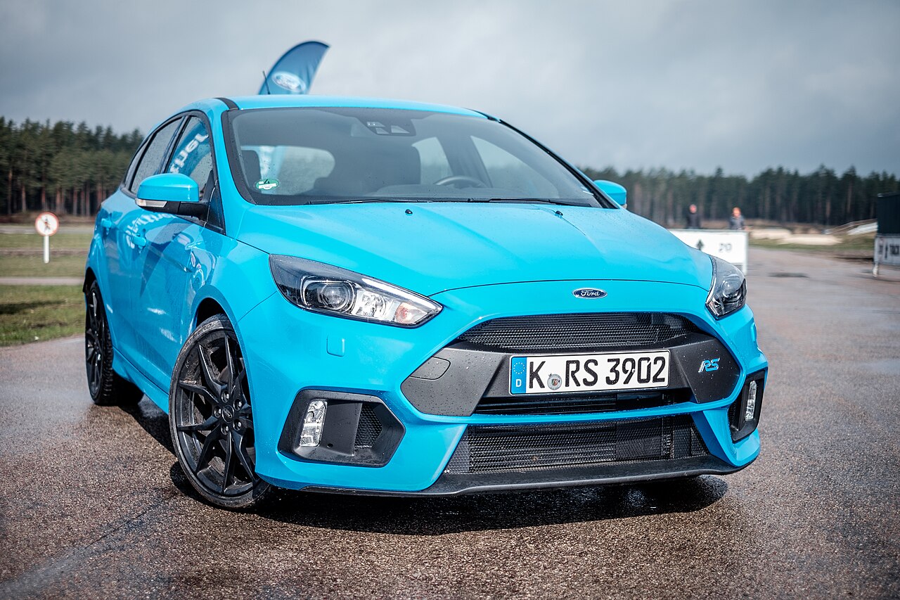 2016 Ford Focus RS hot hatch