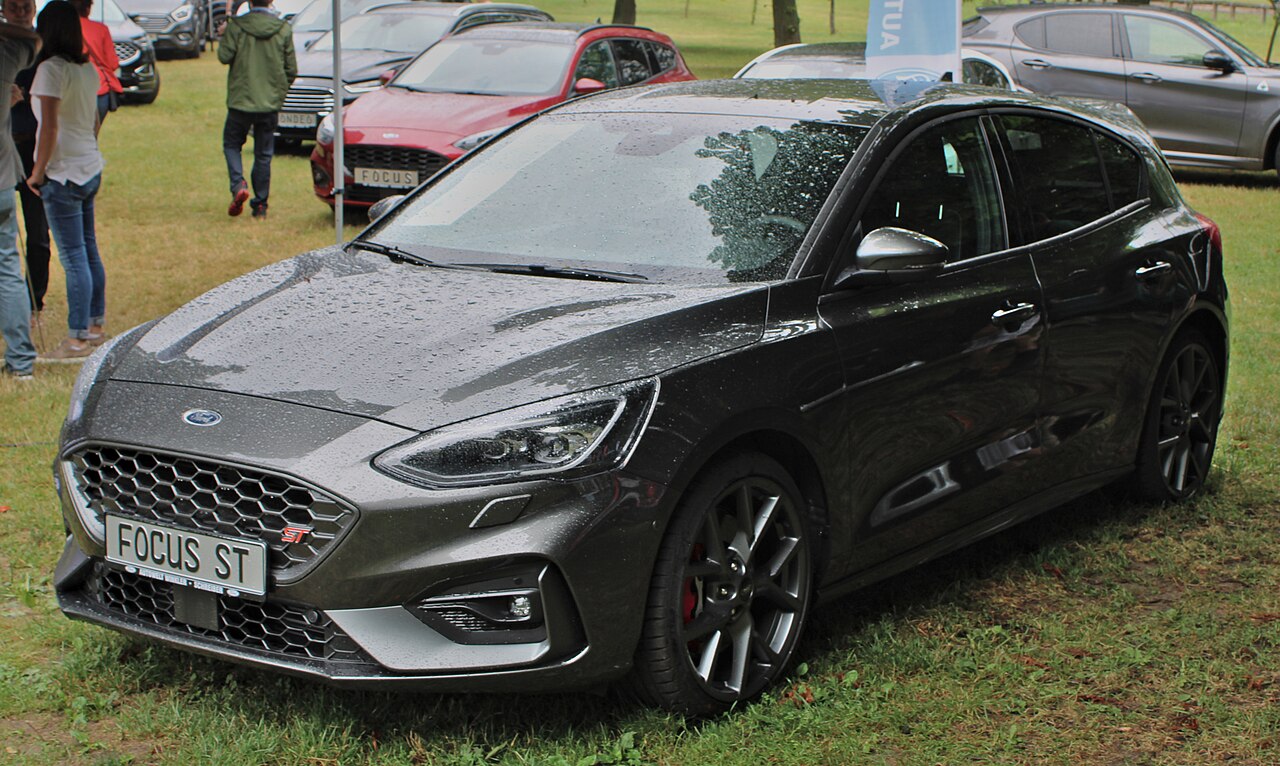 2019 Ford Focus ST hot hatch