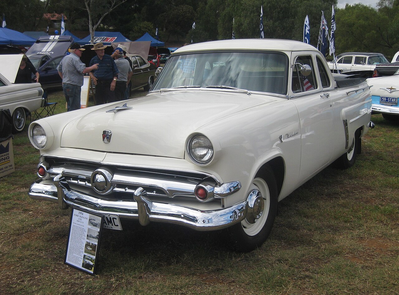 1954 Ford Mainline coupe utility