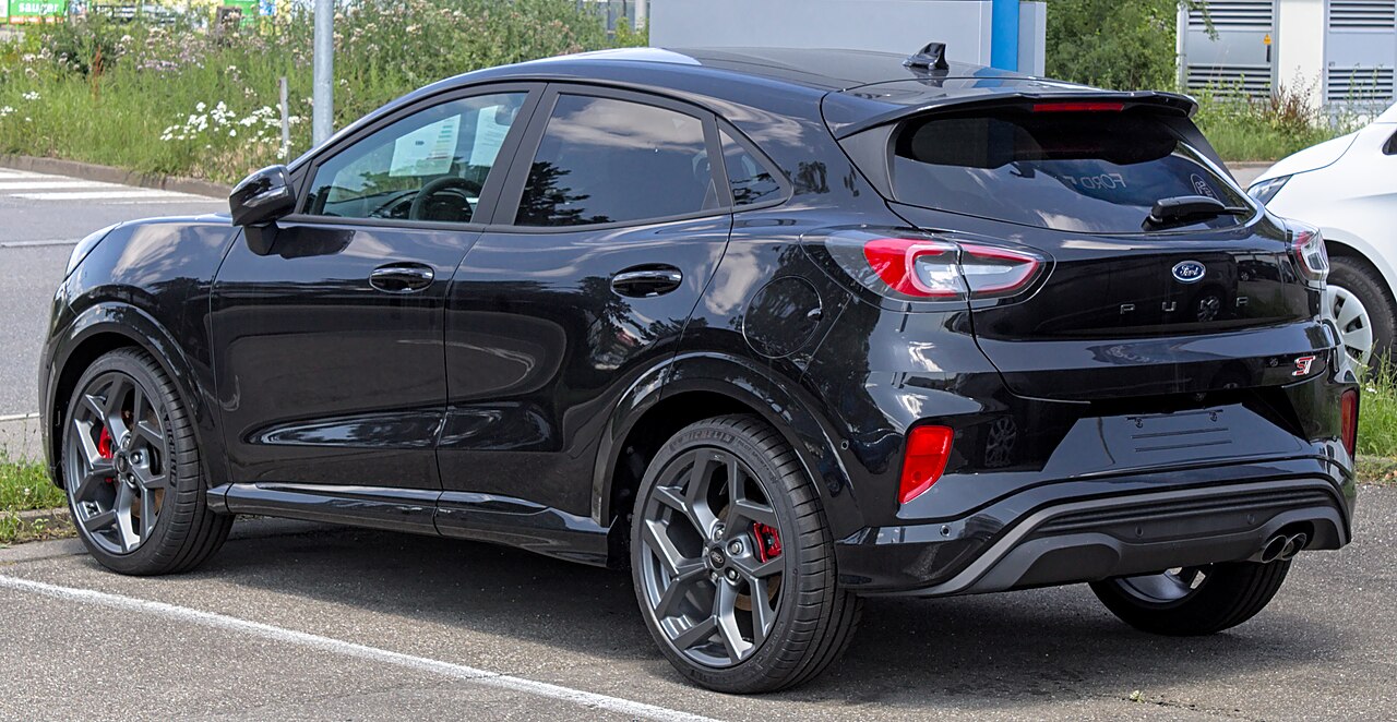 Ford Puma ST crossover