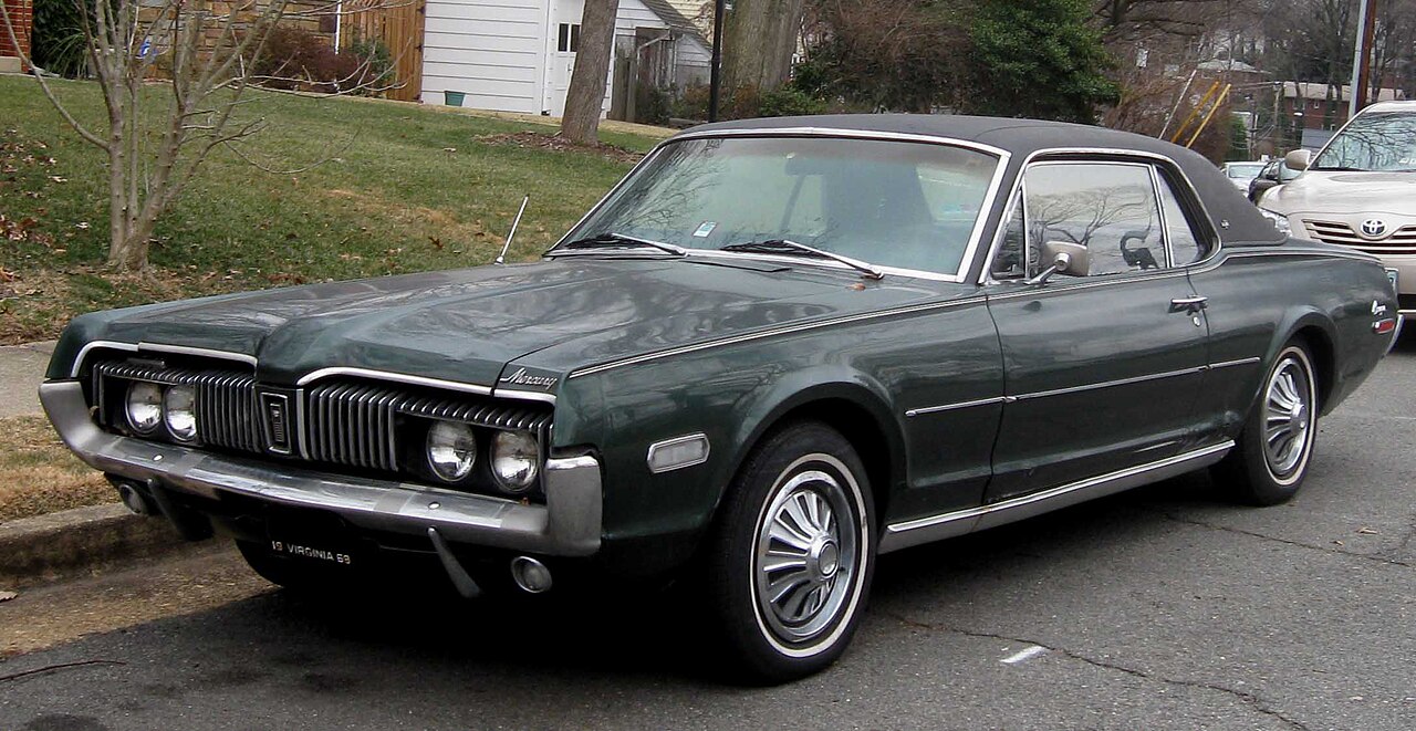 1968 Mercury Cougar, front view